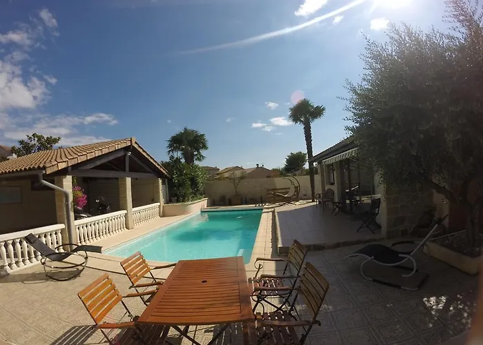 Escandia 4* Valence (Drome)